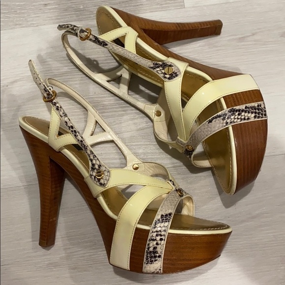 Louis Vuitton Vintage Snake Skin Wood Bottom Heels - 39 - Picture 2 of 10